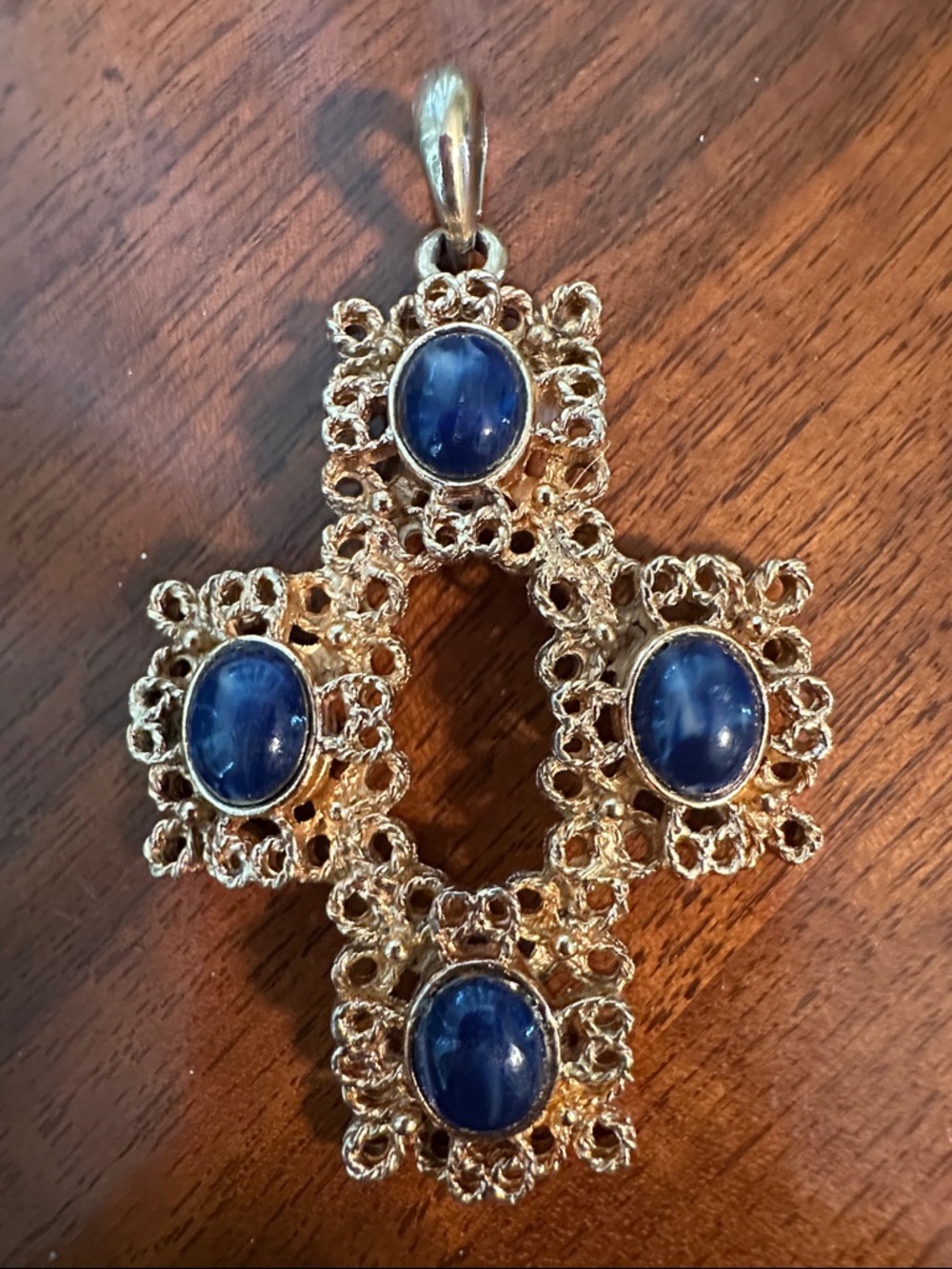 Vintage 70s Sarah Coventry Victoria Blue Gold Filigree Faux Lapis Cross‎ Pendant